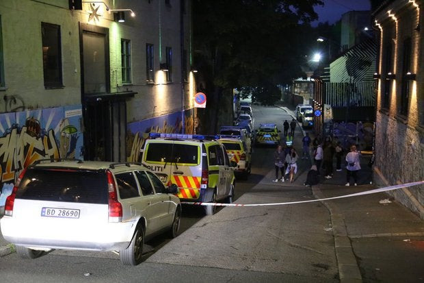 Ένοπλος άνοιξε πυρ έξω από κλαμπ στο ‘Οσλο – Τουλάχιστον τέσσερις τραυματίες